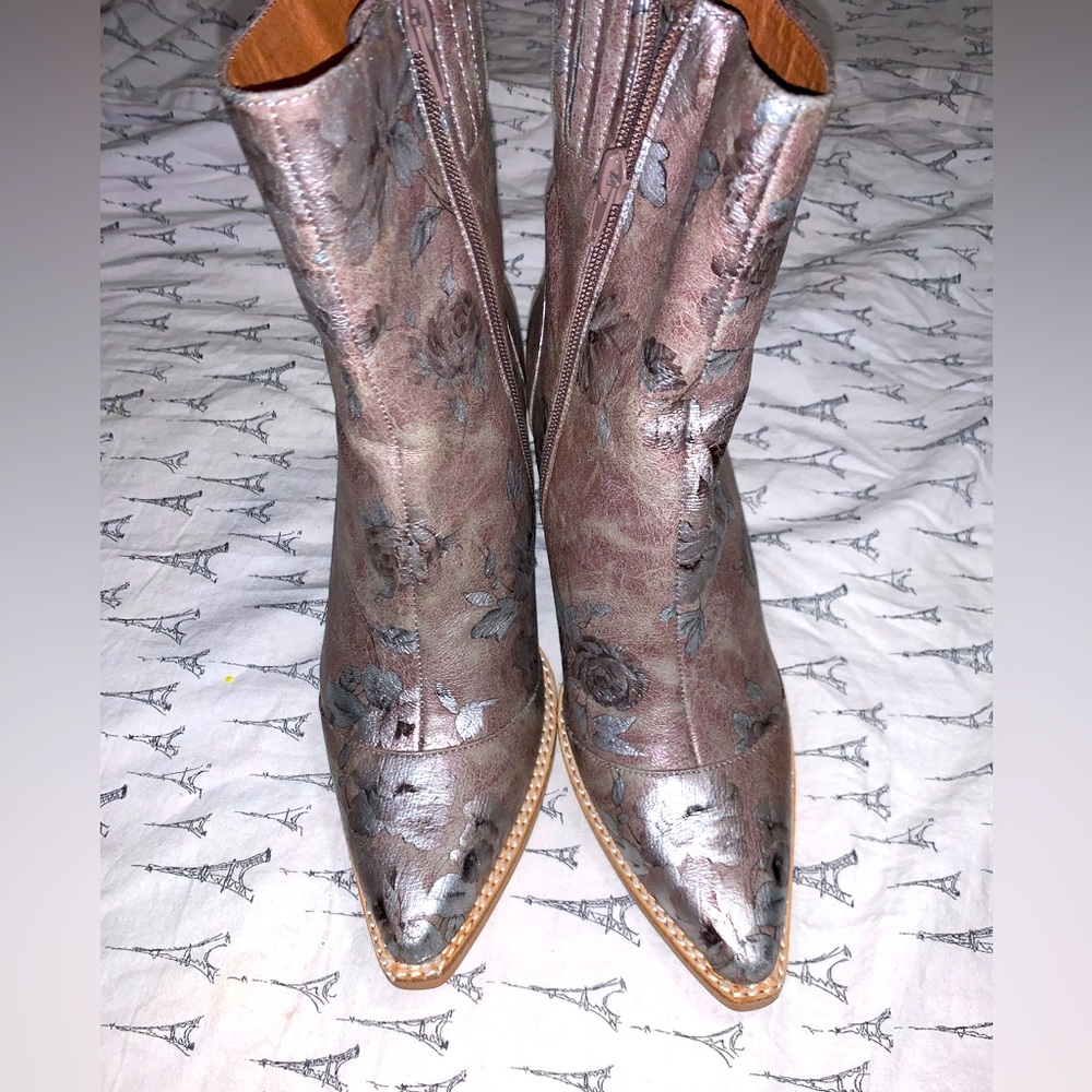 Jeffery Campbell - image 1